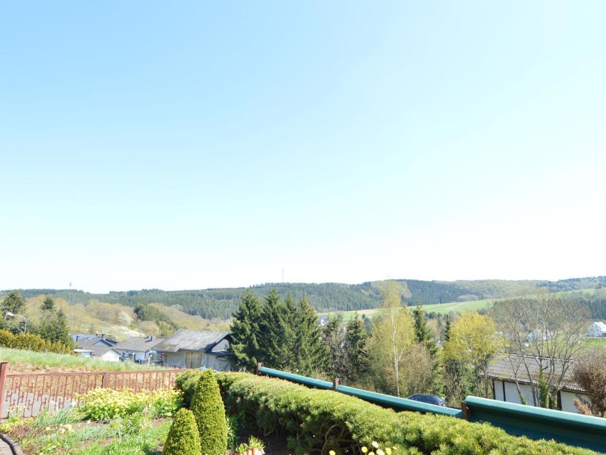 Lirstal Apartment In Eifel With Children S Playground المظهر الخارجي الصورة