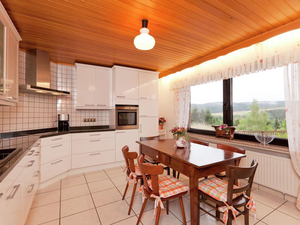 Lirstal Apartment In Eifel With Children S Playground المظهر الخارجي الصورة