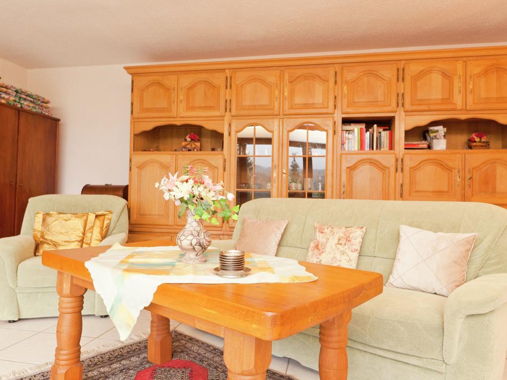 Lirstal Apartment In Eifel With Children S Playground المظهر الخارجي الصورة